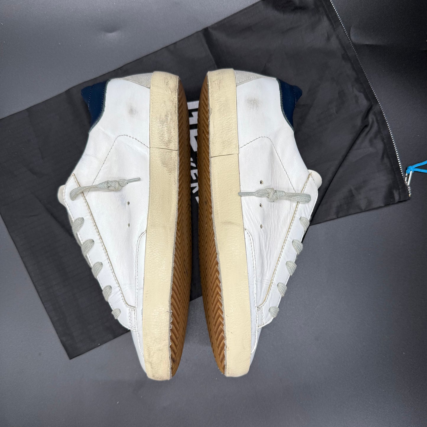 Golden Goose Superstar - Blanc/Bleu marine ◼️