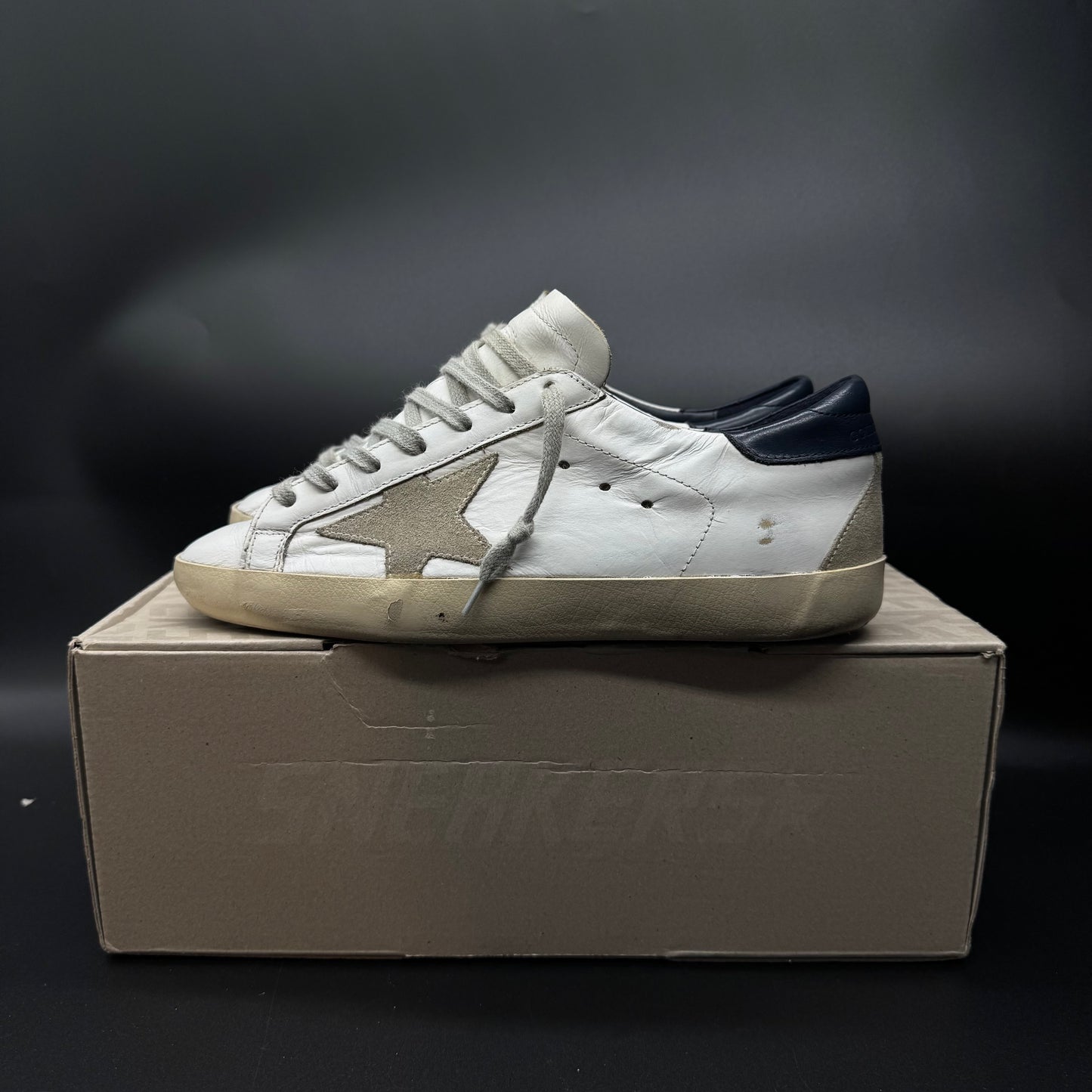 Golden Goose Superstar - Blanc/Bleu Marine ▫️
