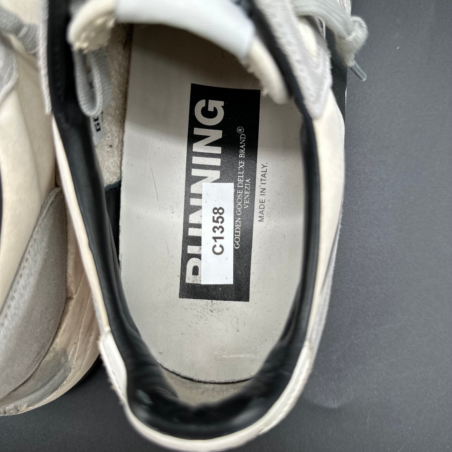 Golden Goose Running - Gris Blanc Noir C1358