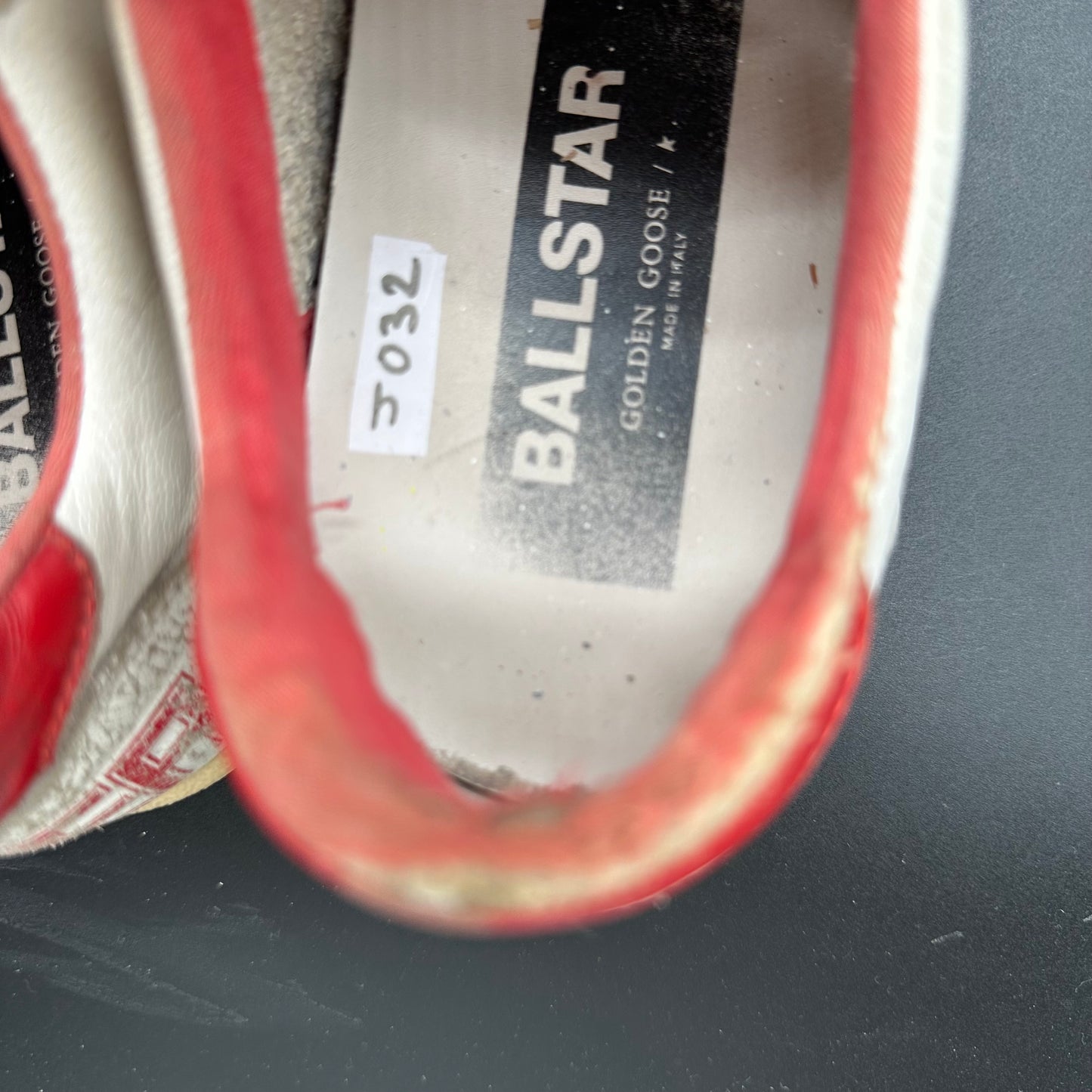 Golden Goose Ballstar - Blanc Rouge J032
