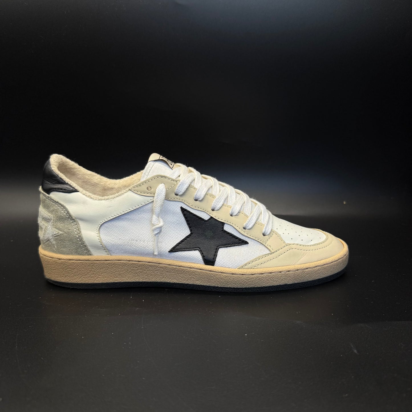 Golden Goose Ballstar - Blanc/Noir/Beige ◾️
