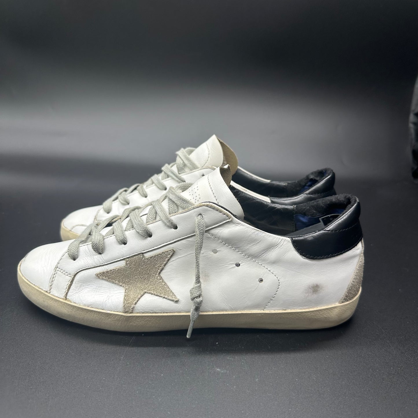 Golden Goose Superstar - Blanc/ Noir ◾️