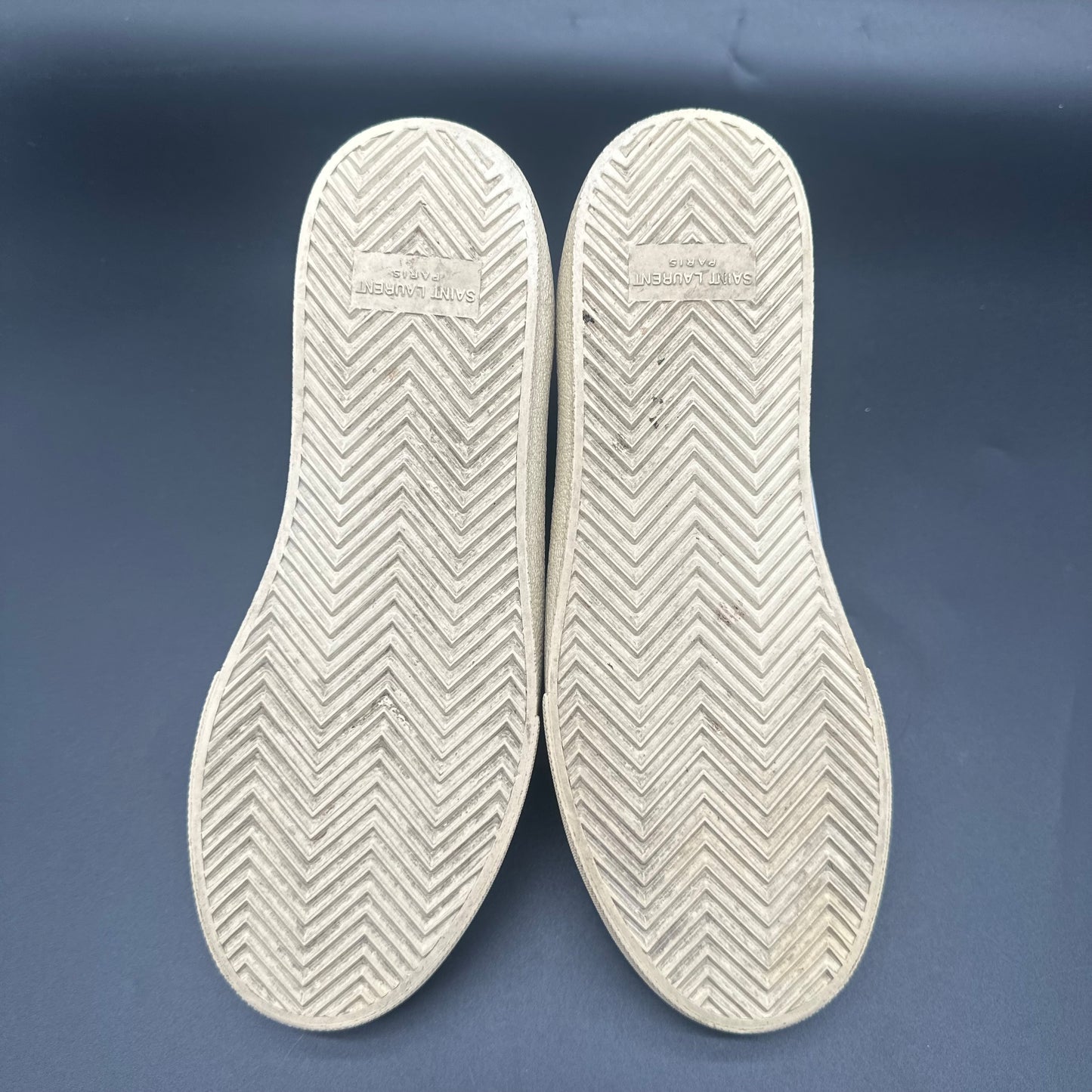 Saint Laurent Court - Blanc Noir C1369