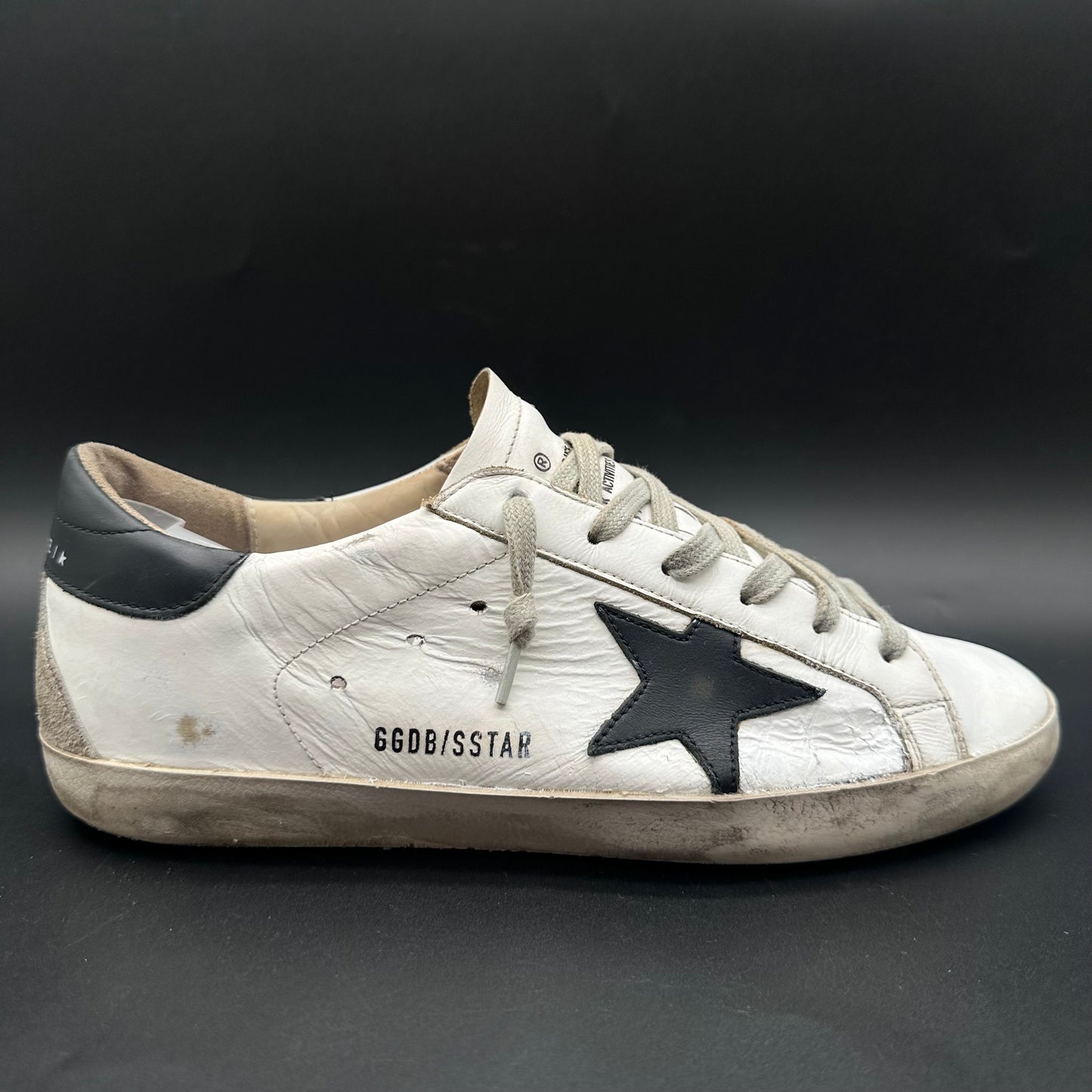Golden Goose Superstar - Blanc Noir Beige J028