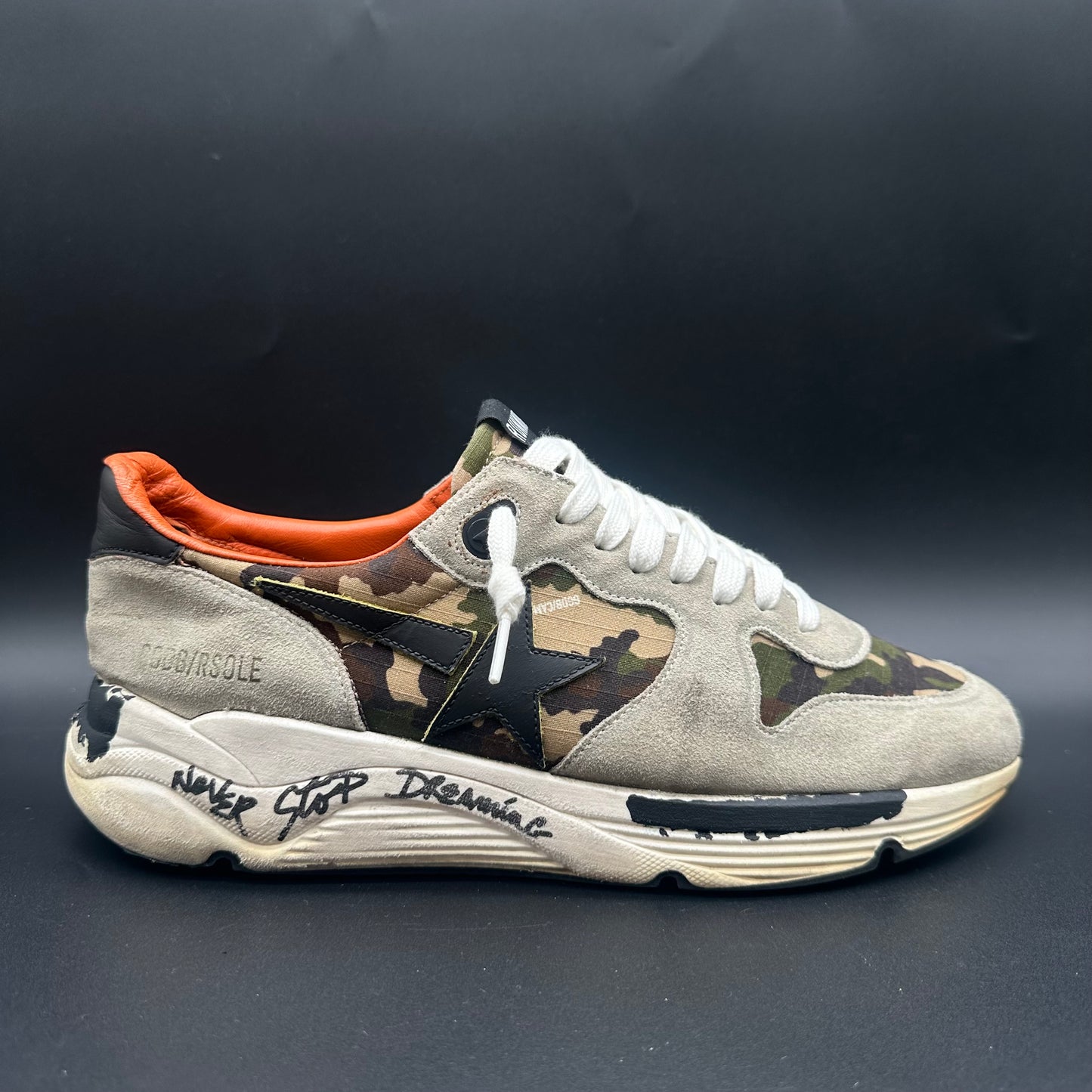 Golden Goose Running - Beige Noir Orange Militaire C1207