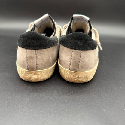 Golden Goose Superstar - Gris Noir Beige J001
