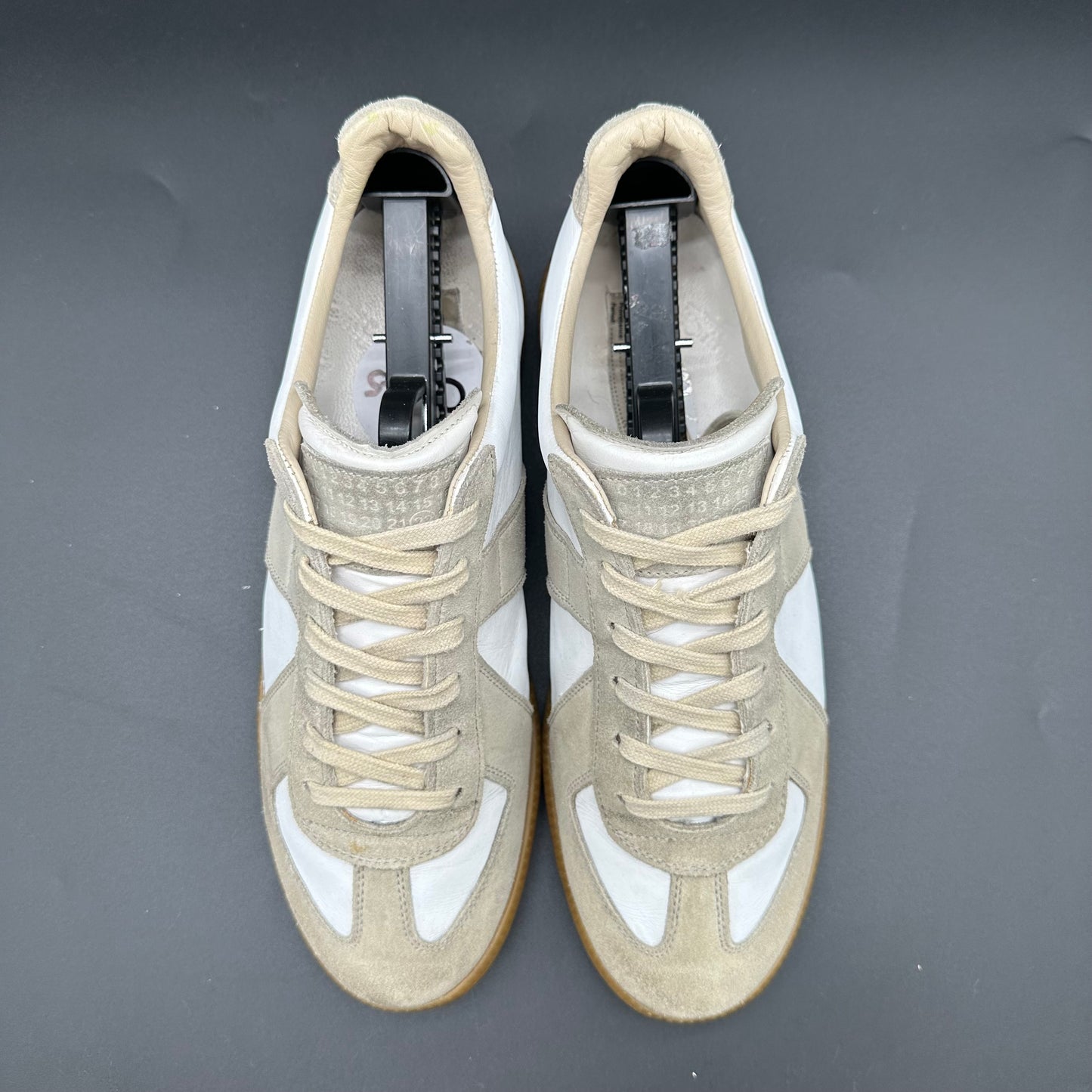 Maison Margiela Replica - Beige Blanc C1045