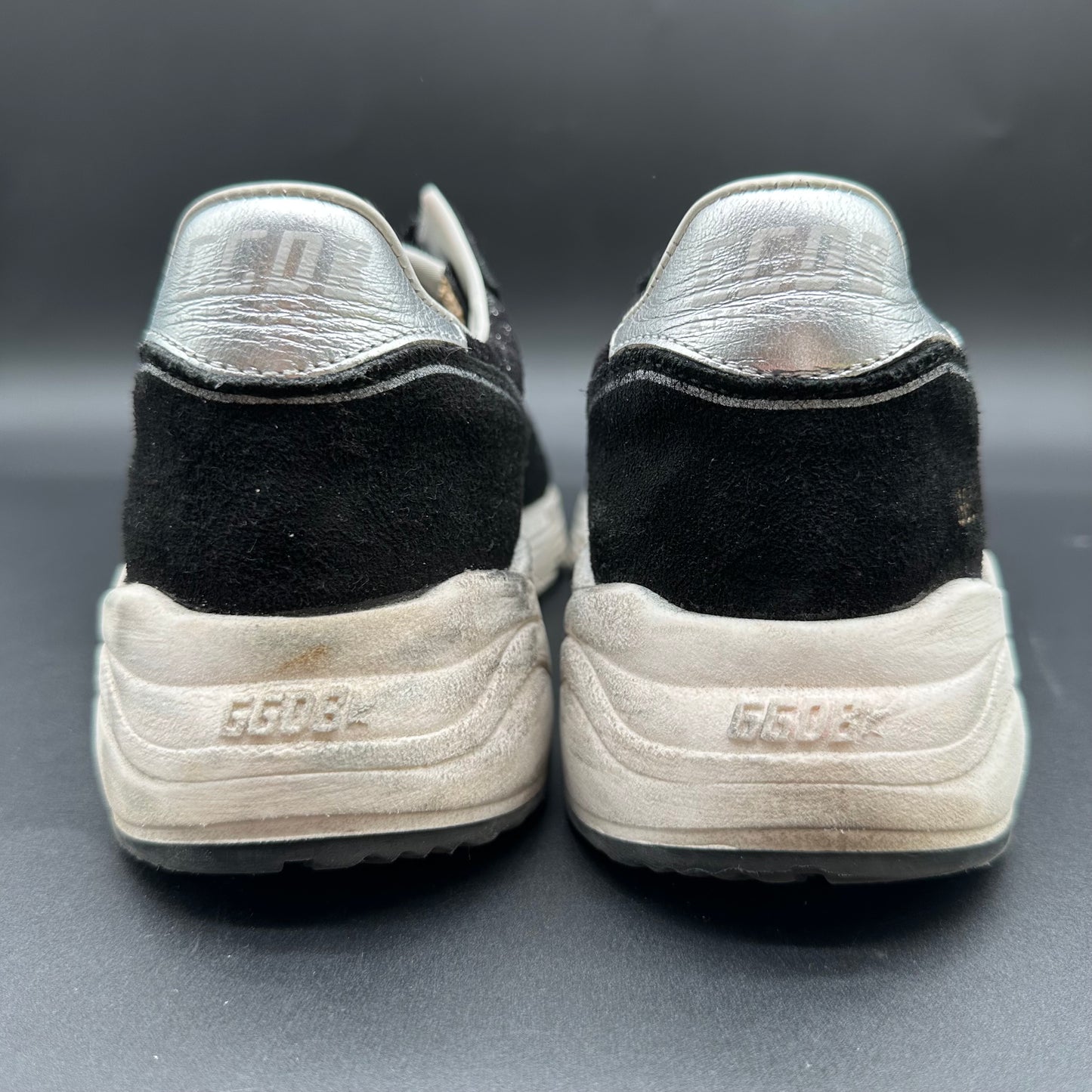 Golden Goose Running - Noir Blanc Or J034