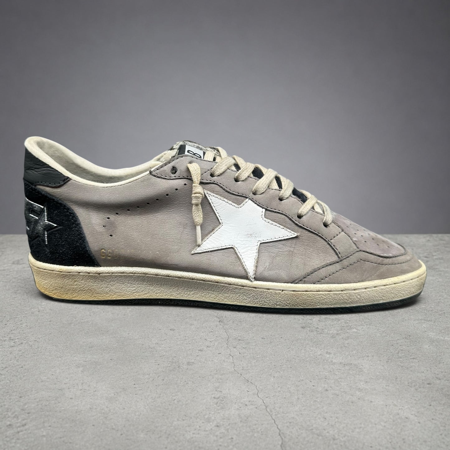 Golden Goose Ballstar - Noir Blanc Gris C1299