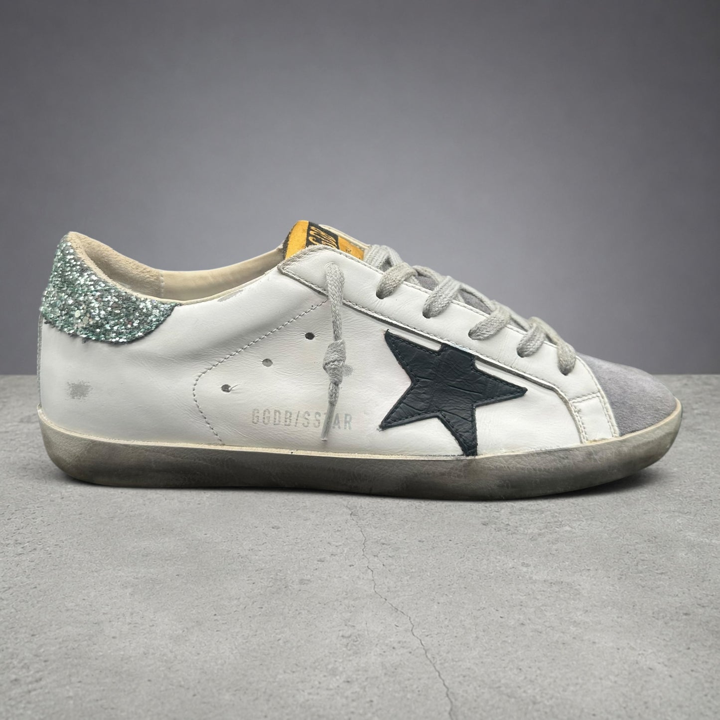 Golden Goose Superstar - Blanc Noir Gris Vert Paillettes J007
