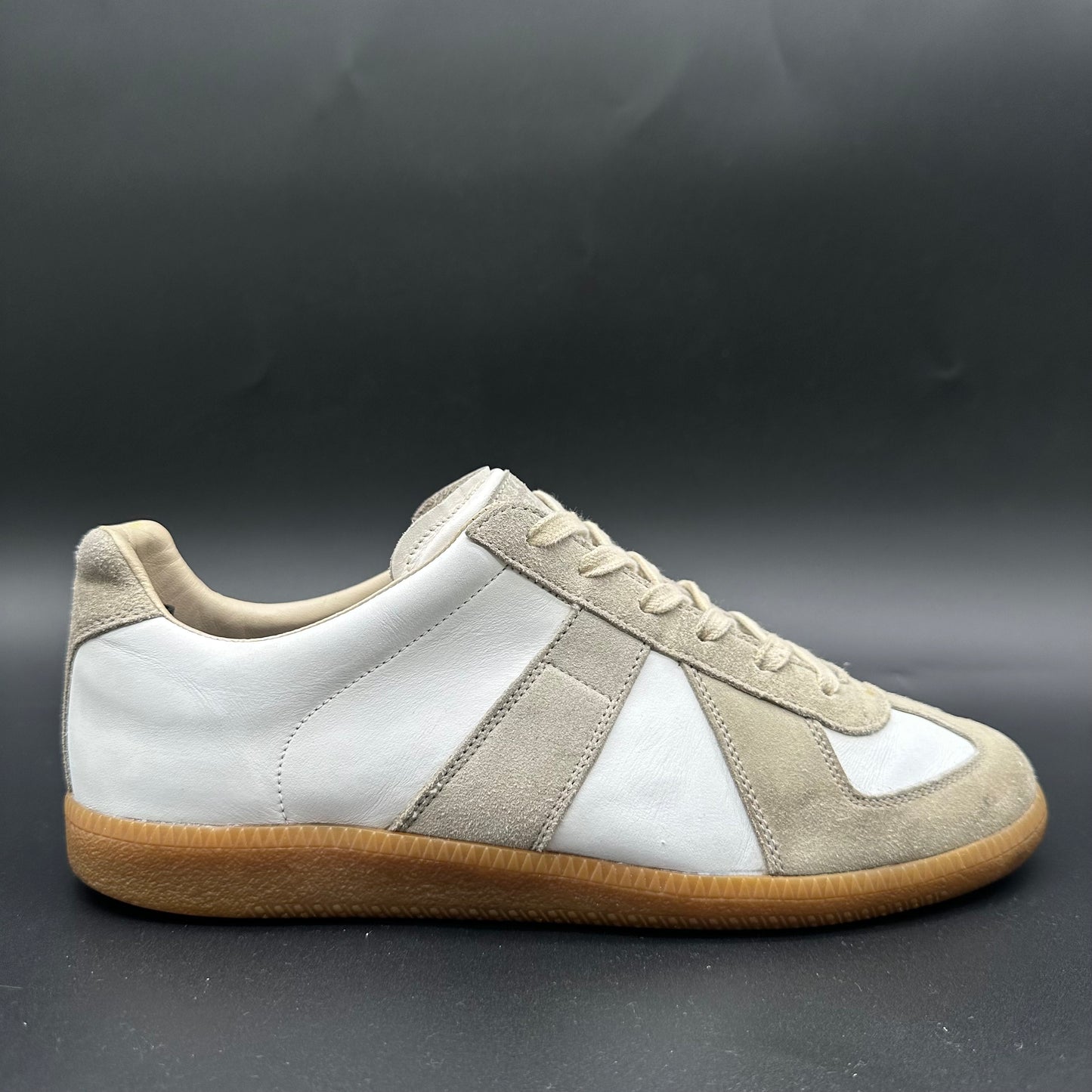 Maison Margiela Replica - Beige Blanc C1045