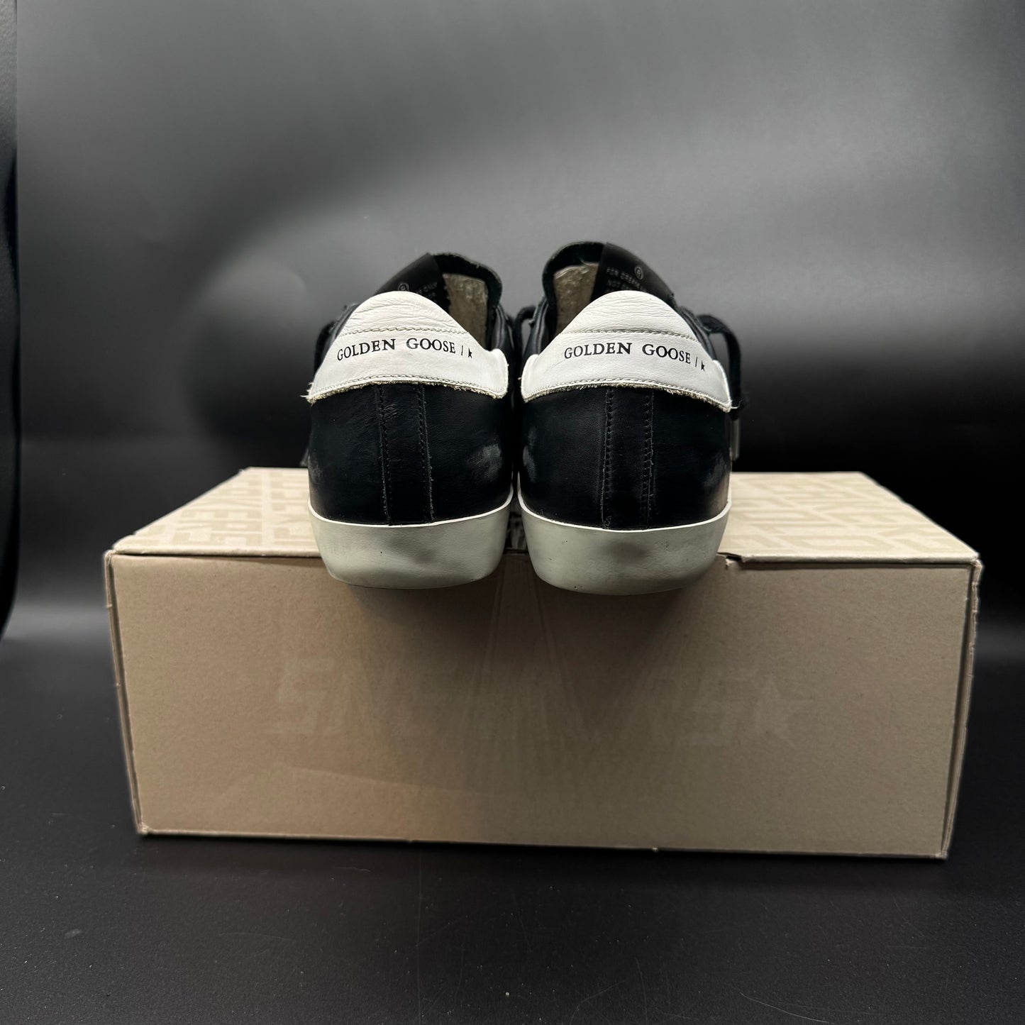 Golden Goose Superstar - Noir/ Blanc ▫️
