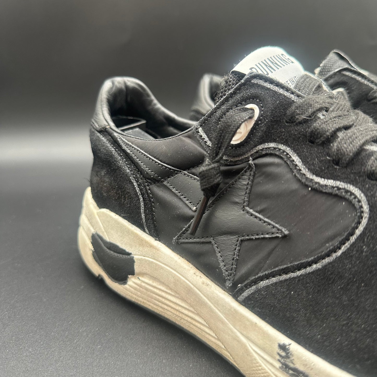 Golden Goose Running - Noir Blanc C1345