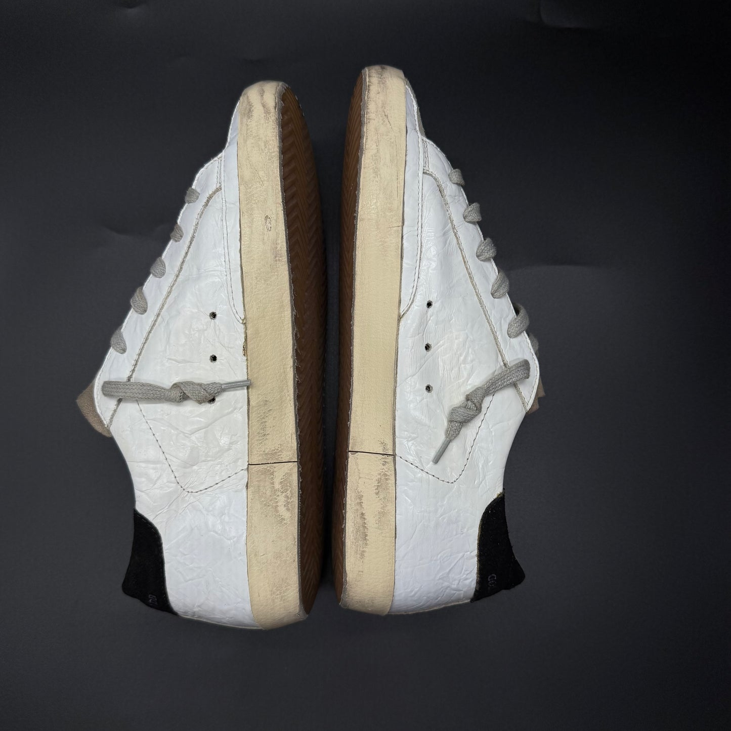 Golden Goose Superstar - Blanc/Noir/Kaki ◼️