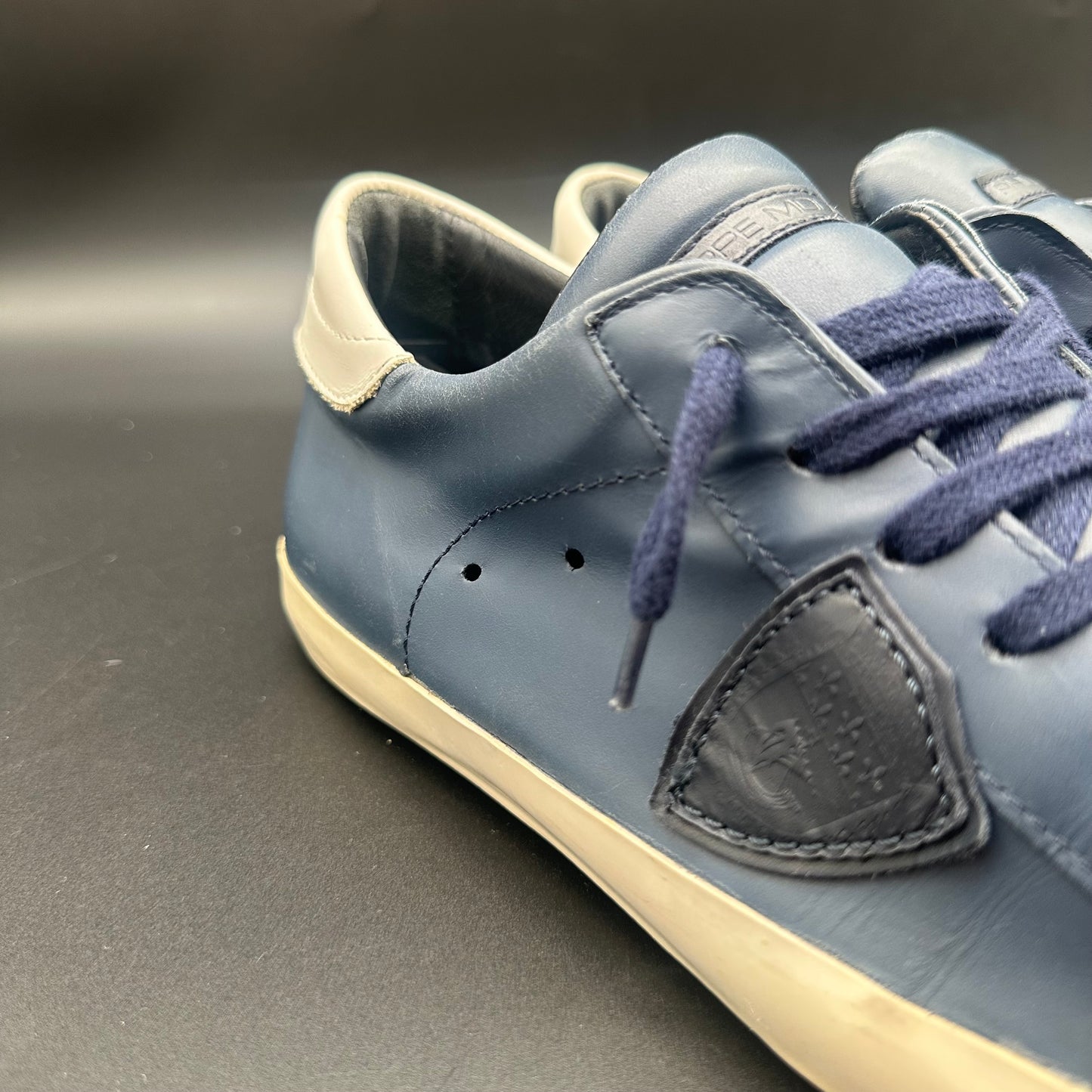 Philippe Model - Bleu Blanc Noir C1403
