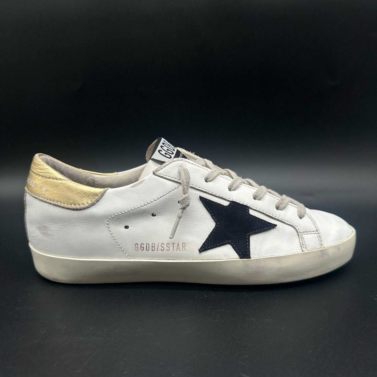 Golden Goose Superstar - Blanc Noir Or J018