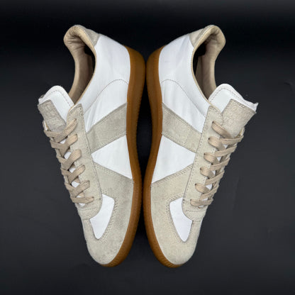 Maison Margiela Replica- Beige Blanc C1009