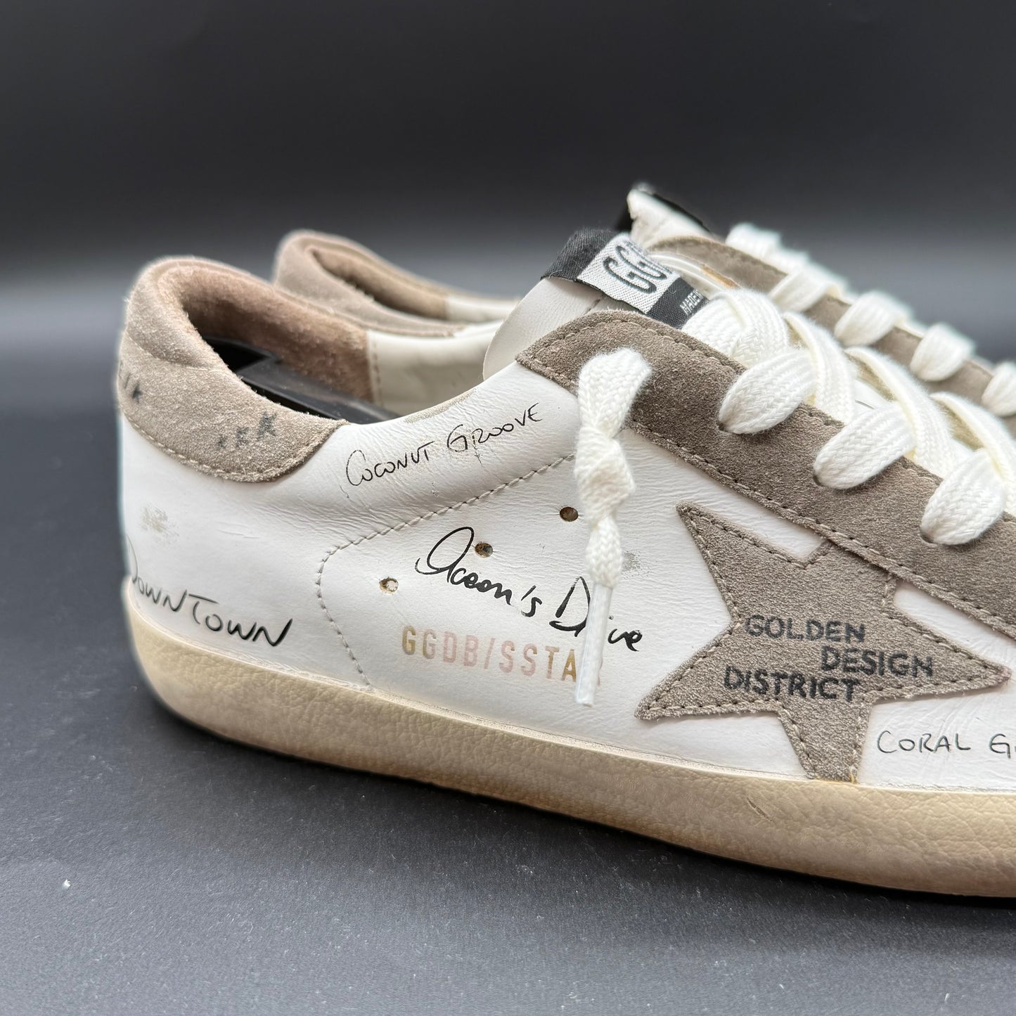 Golden Goose Superstar - Blanc Miami J006
