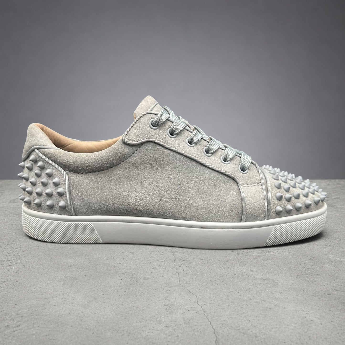 Louboutin Junior Spikes - Gris Blanc C1416