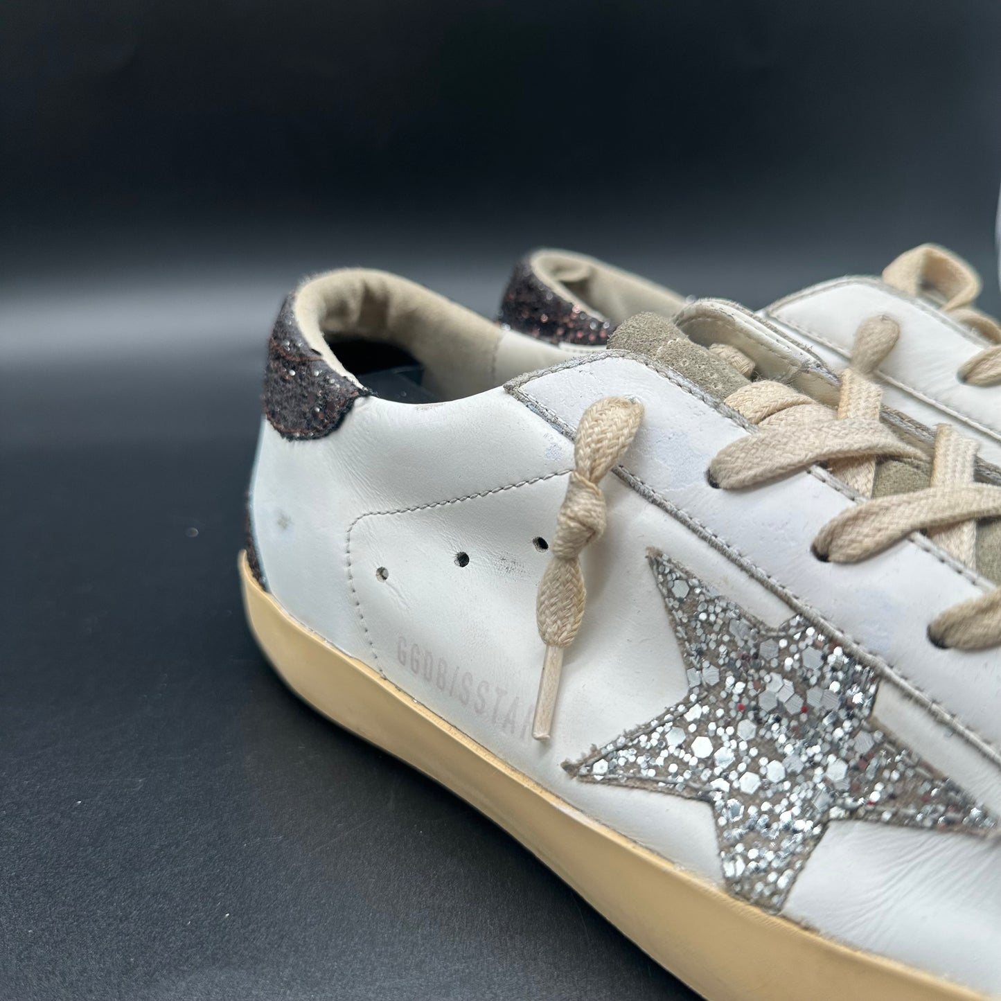 Golden Goose Superstar - Blanc Noir Argent Paillettes J022