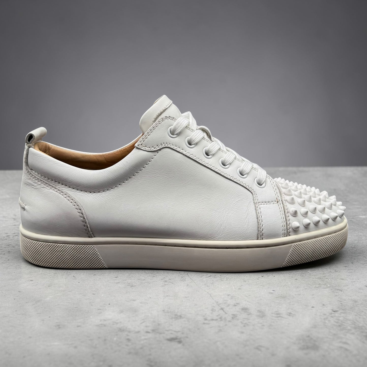 Louboutin Junior Spike - Blanc C600