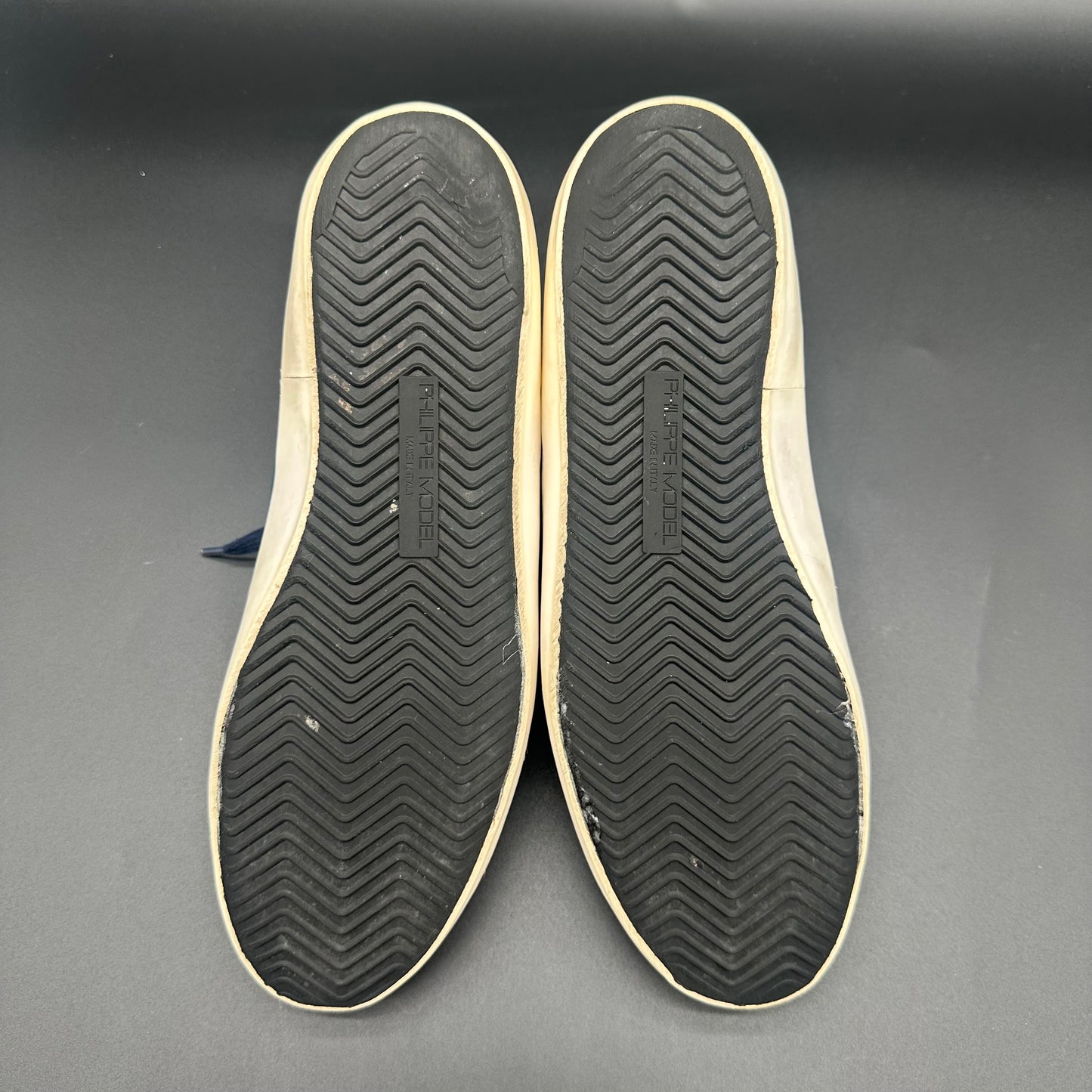 Philippe Model - Bleu Blanc Noir C1403