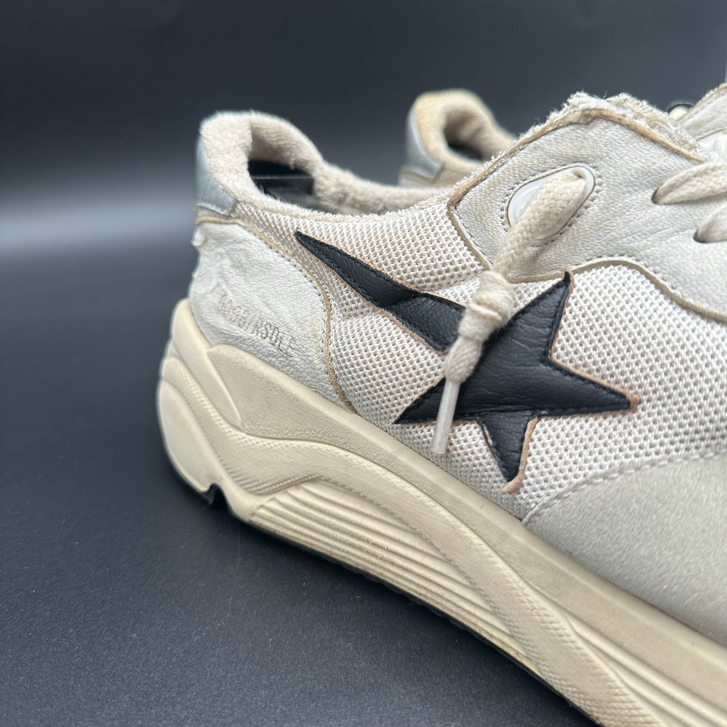 Golden Goose Running - Beige Noir C1194