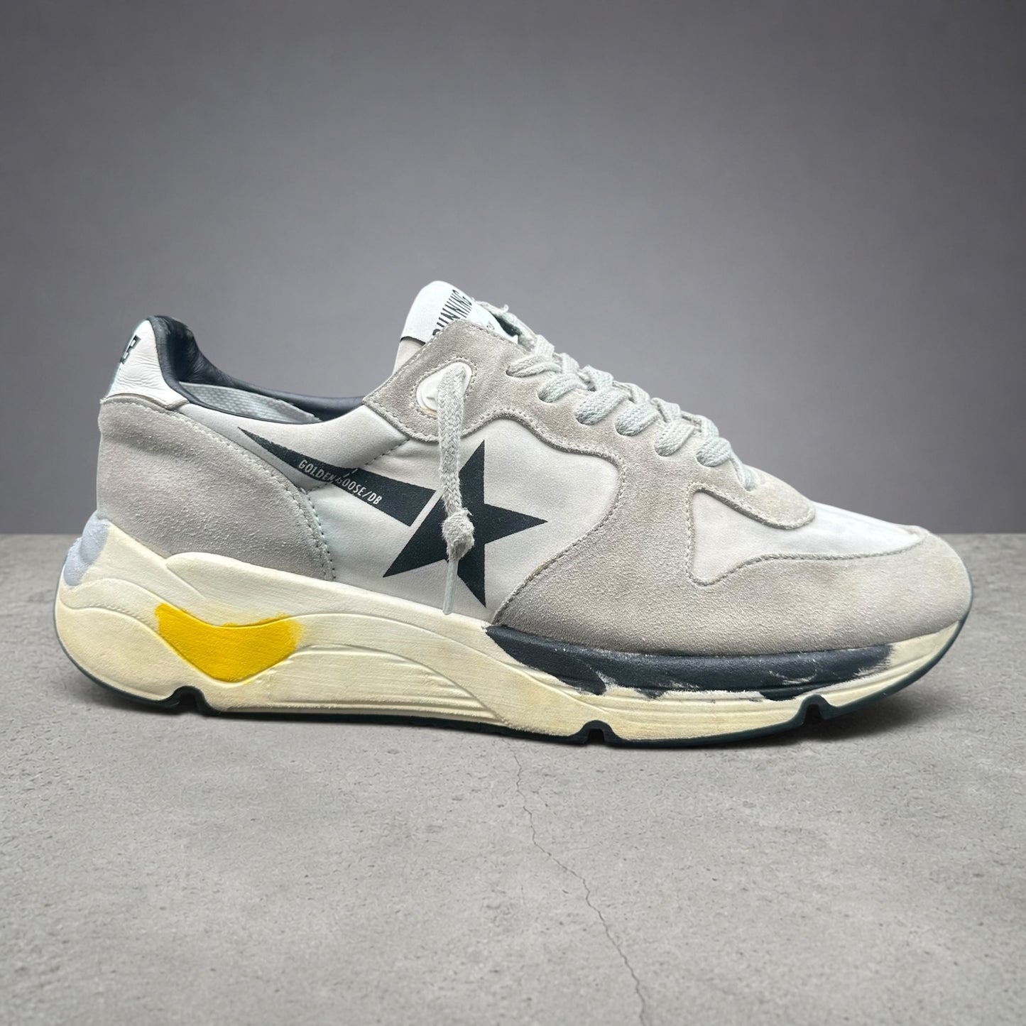 Golden Goose Running - Gris Noir Jaune J030