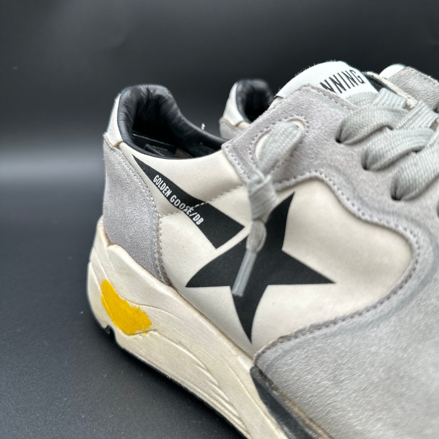 Golden Goose Running - Gris Blanc Noir C1358