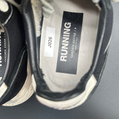 Golden Goose Running - Noir Beige J026