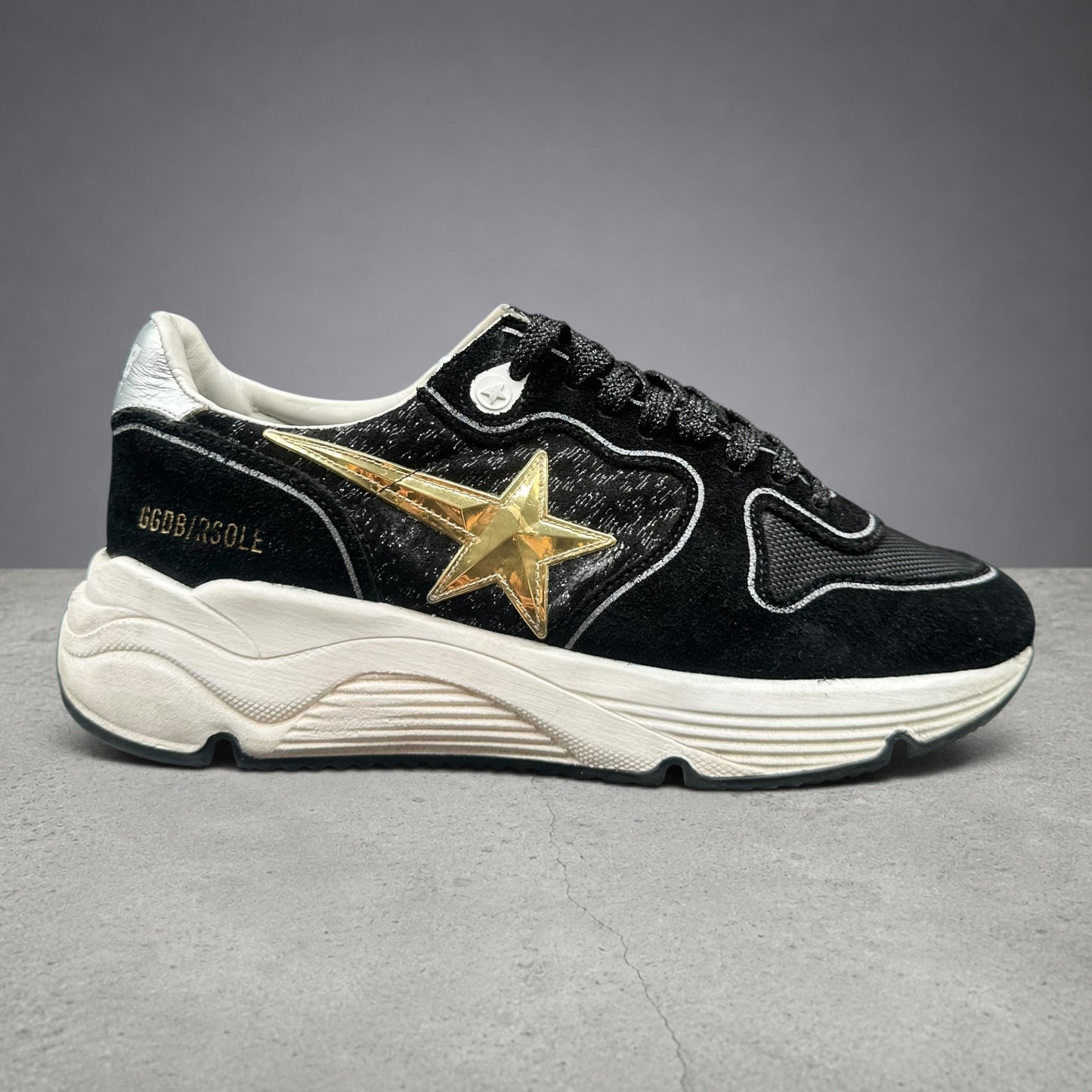 Golden Goose Running - Noir Blanc Or J034